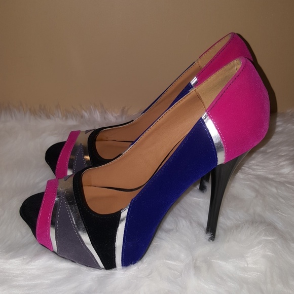 Stiletto Open Toe Pump - Picture 2 of 6